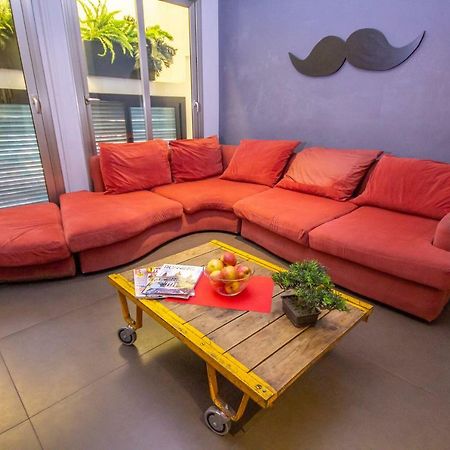 Don Moustache Boutique Hostel Barselona Dış mekan fotoğraf