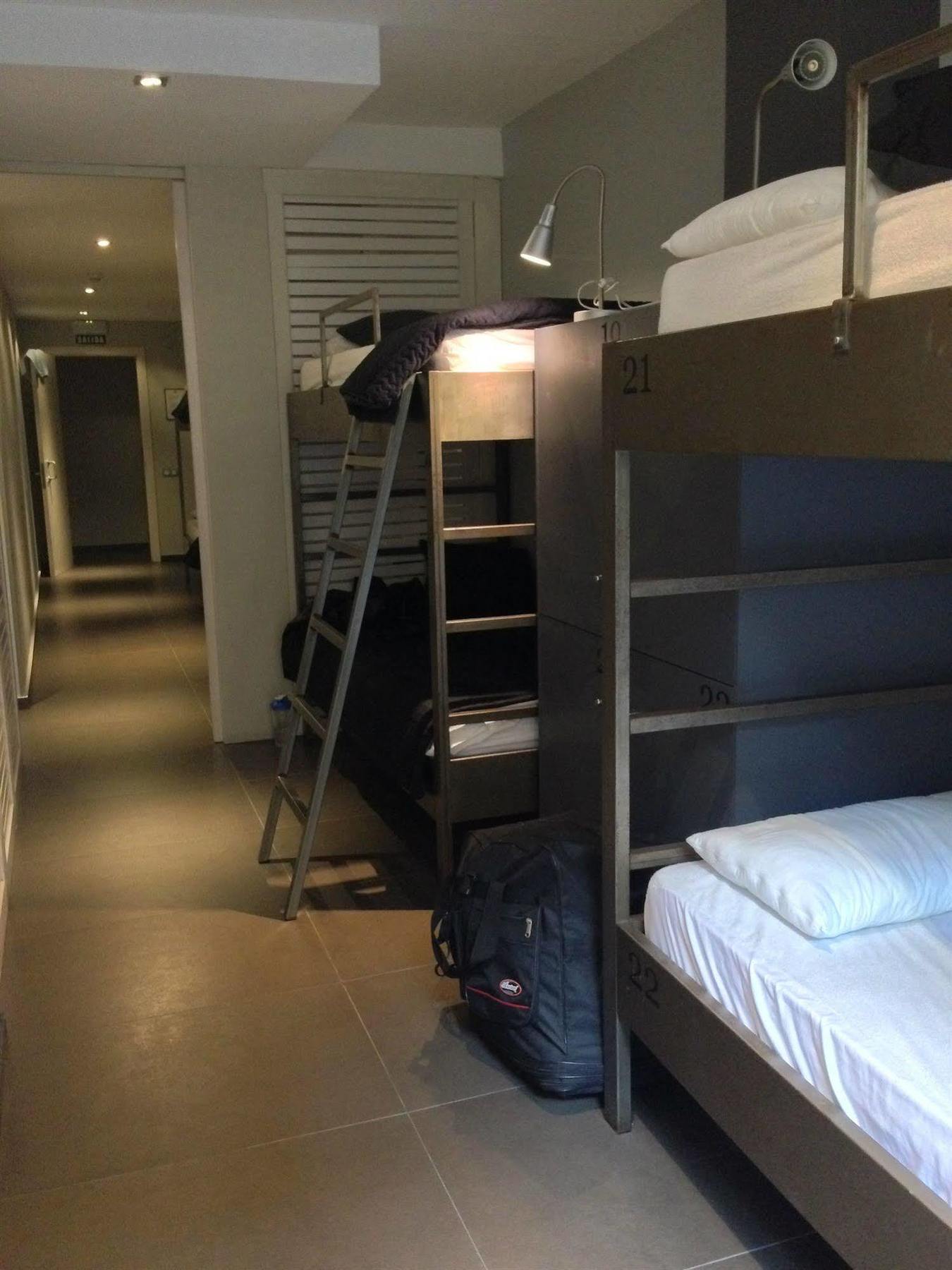 Don Moustache Boutique Hostel Barselona Dış mekan fotoğraf