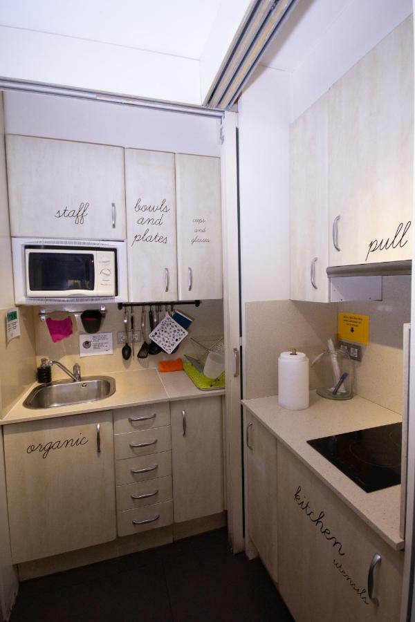 Don Moustache Boutique Hostel Barselona Dış mekan fotoğraf