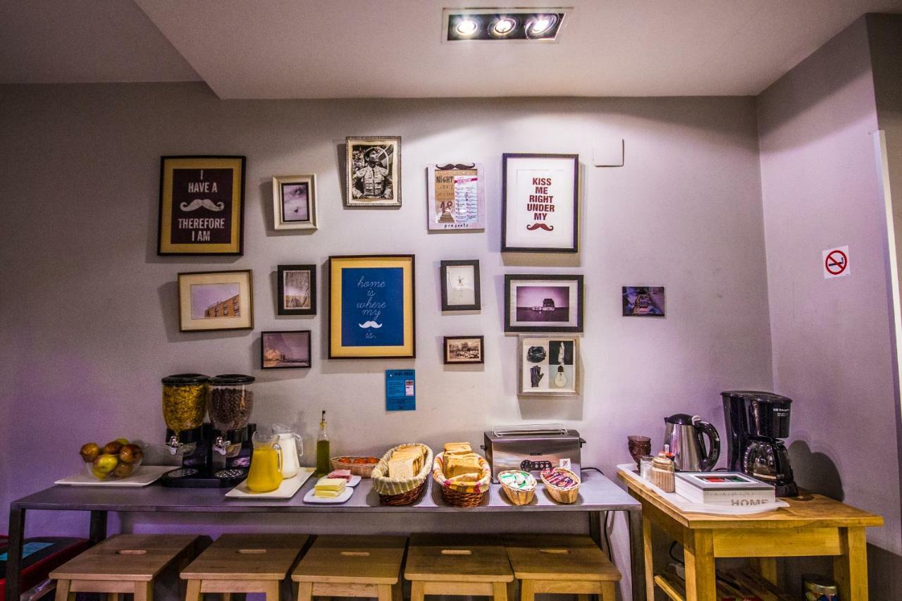 Don Moustache Boutique Hostel Barselona Dış mekan fotoğraf